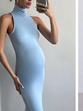Bumpsuit Sleeveless Turtleneck Maxi Dress in Light Blue